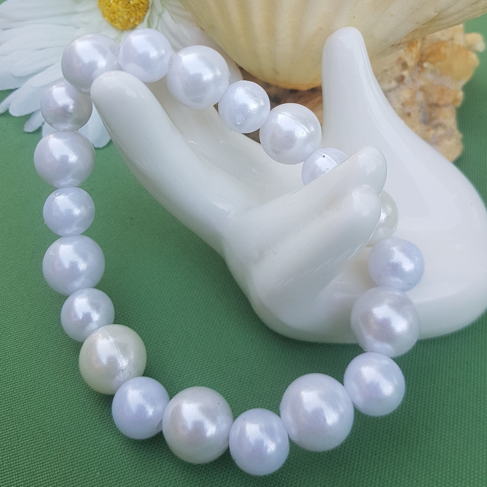 ⚪🧜🏼‍♀️ FREE add-on Large Pearl Bracelet